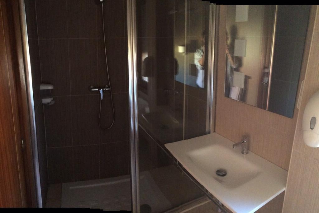 Hostal Mimosa Santander Chambre photo